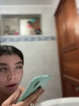 Cloew_Marz Chat XXX live