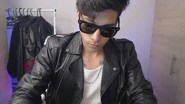 Chat +18 de chomelo6 ao vivo