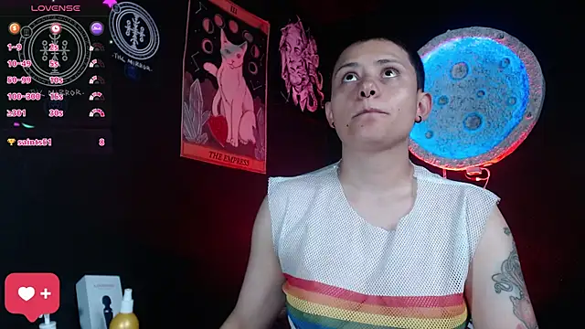 Czat XXX na żywo – girl_intense444