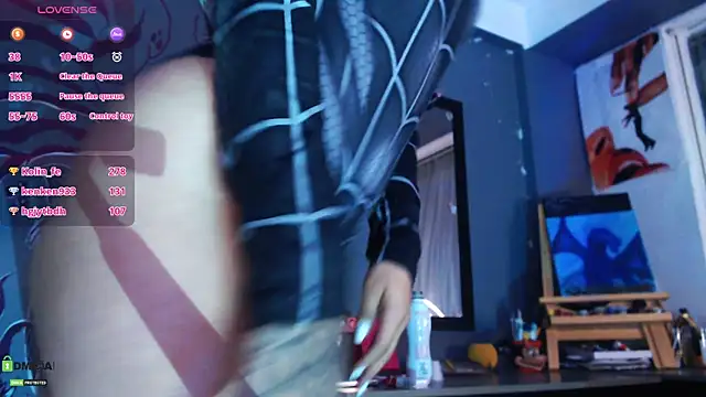 XXX chat uživo modela Regina_Iris