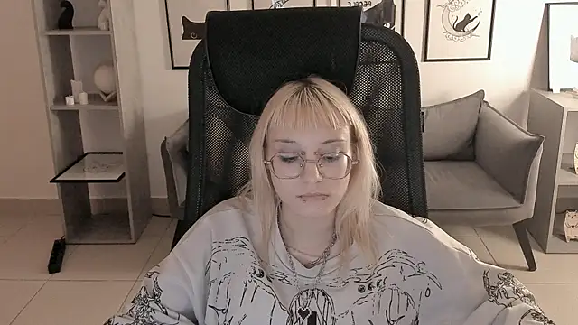 Chat XXX Live ReminaMeow