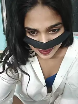 Chatroom XXX en direct de Tannu_Tanyaa
