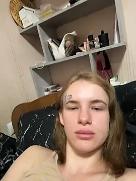 LeinaWoluers Webcamshow
