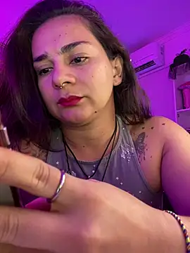 Amarantha_666 লাইভ XXX চ্যাট
