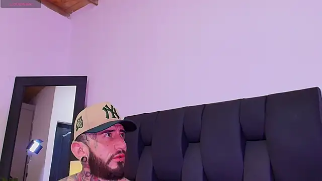 dilan_scootk_j Chat XXX live