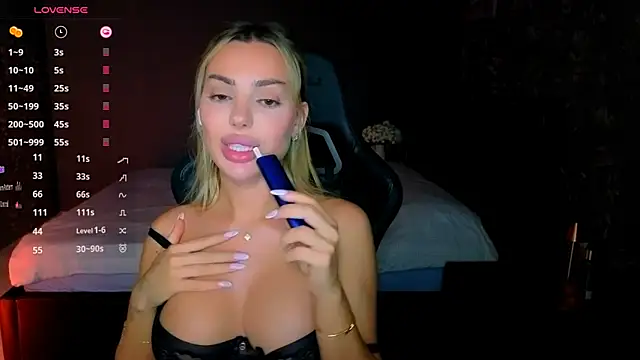 Ayla__Demir: онлайн-секс-чат