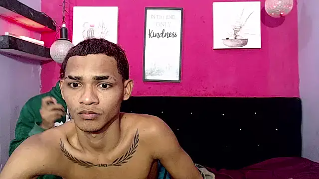 black_twinksn Live XXX chat