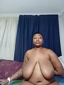 Chat XXX en directo de HottyBoobs5