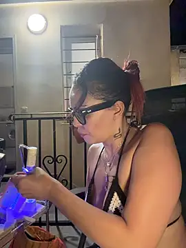 BElnina live XXX chat
