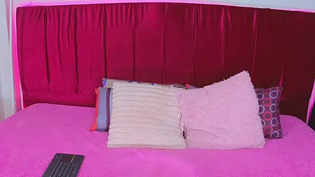 Chat XXX en directo de cuteeimy