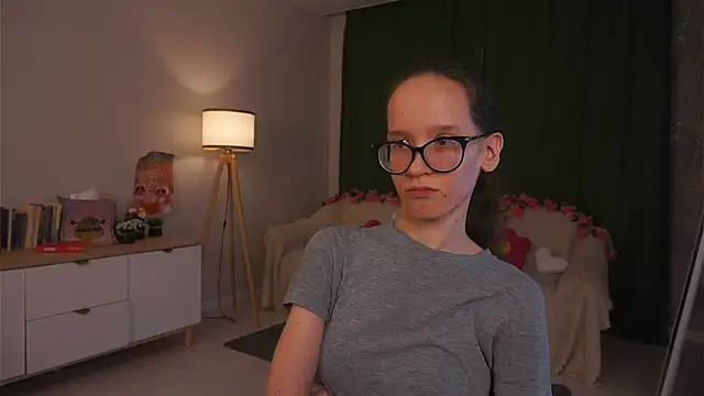 Онлайн чат XXX BettyBrowni