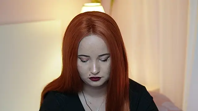 Czat XXX na żywo – AdelineMoon