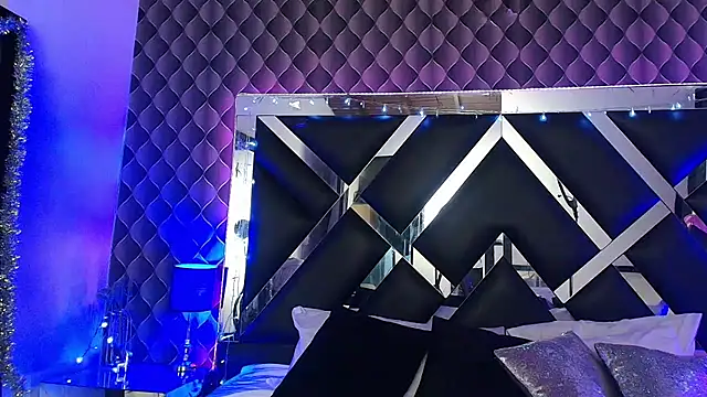 victoriaa_lee_'s Live XXX Chat