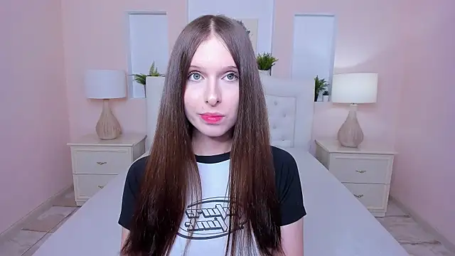 dark_k1tty XXX чат на живо