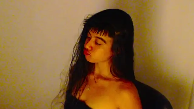 Živý XXX chat meganmiauu