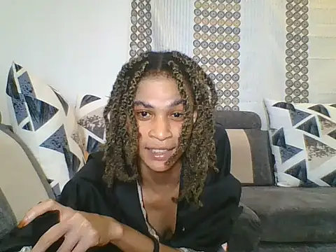 maya_dol's Webcam Show