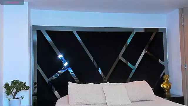 Raytorres 라이브 XXX 채팅