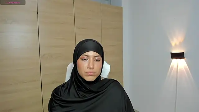 XXX chat uživo modela LAY_LA_