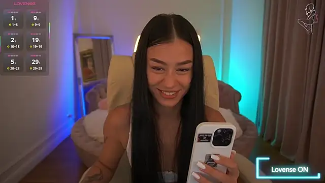 FataleNellie's Live XXX Chat