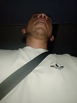 צ'אט XXX בשידור חי של Harddick00940
