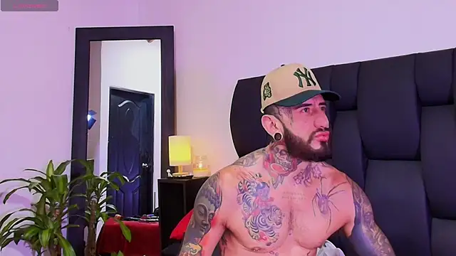 dilan_scootk_j Show in webcam