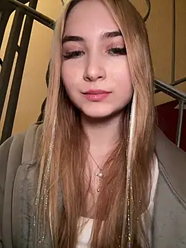 XXX chat uživo modela MarlboroWeb