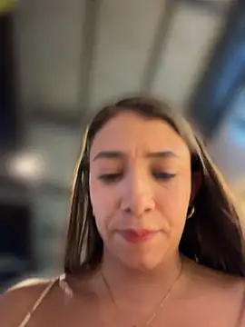 Hall_16 Chat XXX in diretta