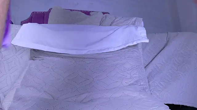 Chat +18 de Shanntal_ ao vivo