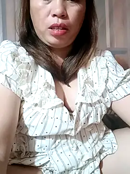 Chatroom XXX en direct de -Yeyi-