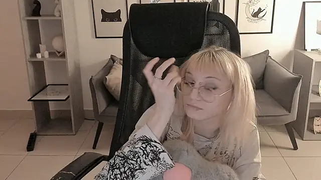 Chat XXX Live ReminaMeow