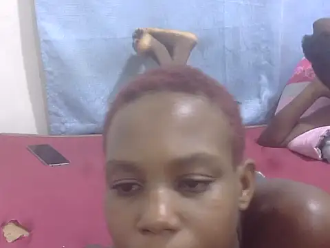 miss_brown_gal Adlı Modelin Canlı XXX Sohbeti