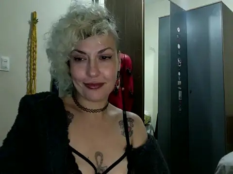 Chat XXX ao vivo de MariLouM