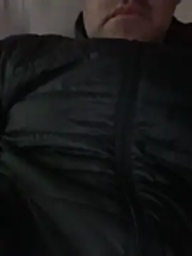 Chat +18 de LeoMaduroSP ao vivo