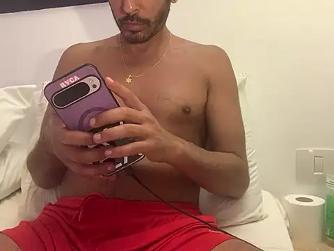 BobyBoy69 Chat XXX in diretta