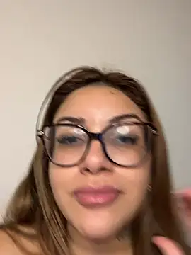 Chat +18 de Clarasc ao vivo