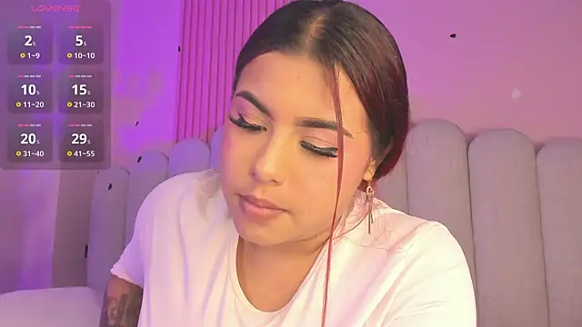 Zoe1_2 লাইভ XXX চ্যাট