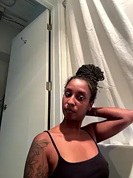 Your_Paris Live XXX-Chat