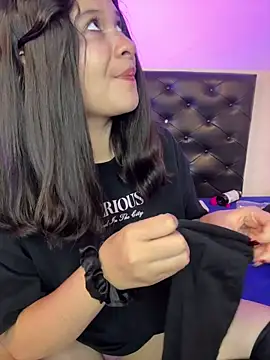 Haru_Ozk Adlı Modelin Canlı XXX Sohbeti