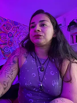 Онлайн чат XXX Amarantha_666