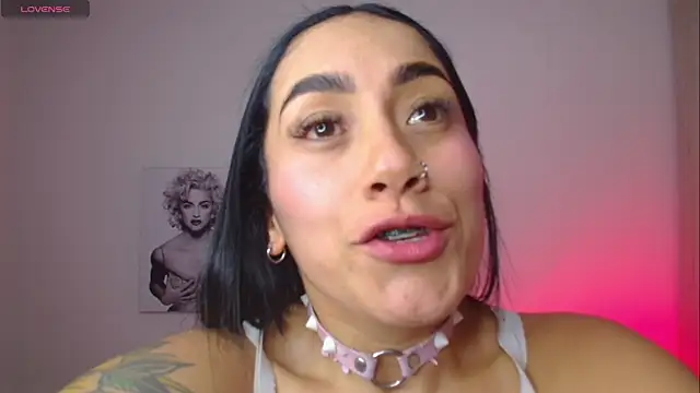 Онлайн чат XXX Millie_bobby