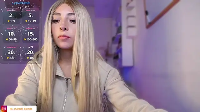 แชท XXX สดของ channel_blondee