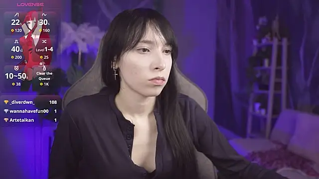 SeraphineSparda's Live XXX Chat