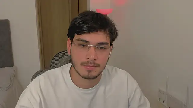 thiaann Chat XXX live