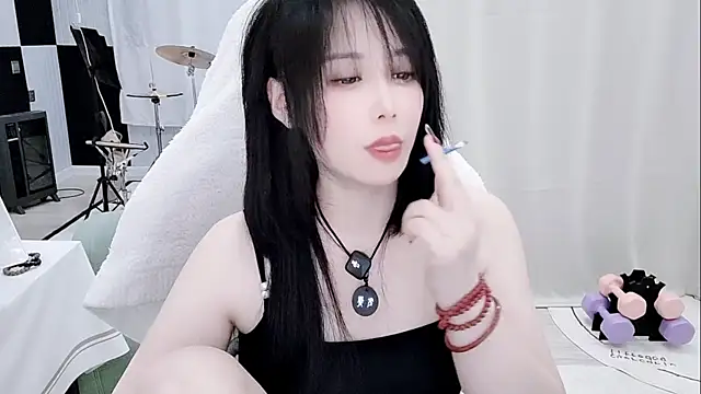 Evangelin-e – Live XXX-chat