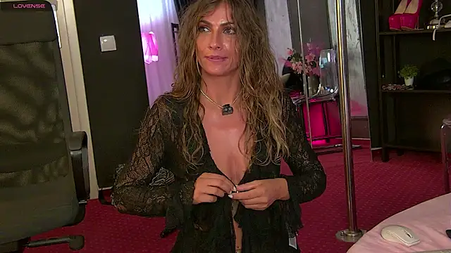 AnneGoddesss – Naživo XXX chat