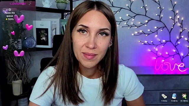 DreamVelour's Live XXX Chat
