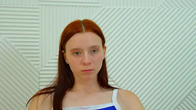 צ'אט XXX בשידור חי של ArinaKubrick
