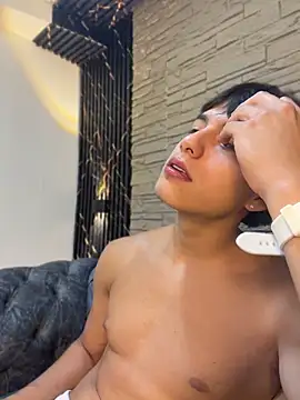 Czat XXX na żywo – Lander_Cruz