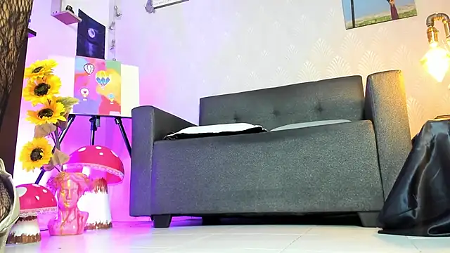Chat +18 de Alaia_Love77 ao vivo
