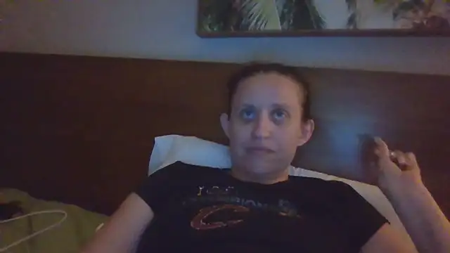 Jenonthecock élő XXX-chatje